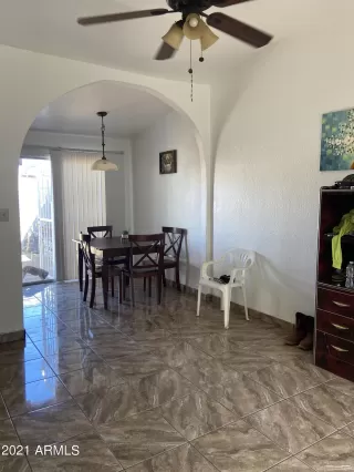 Photo #5: 6302195 Listing