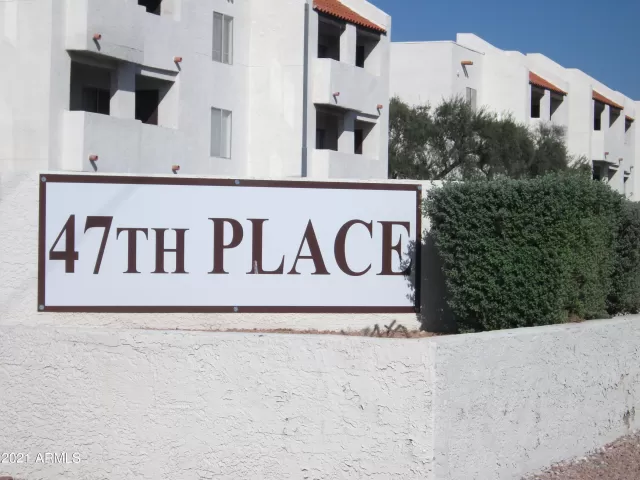 MLS: 6302207 Condo For Sale