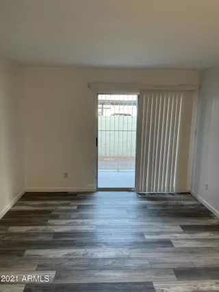 Photo #4: 6302207 Listing