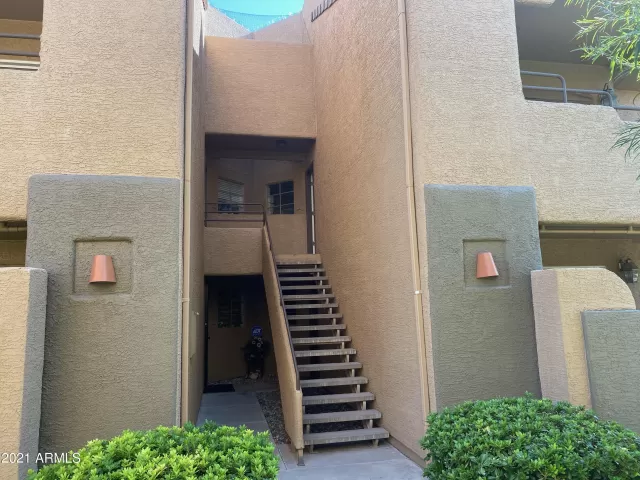 MLS: 6302364 Condo For Sale