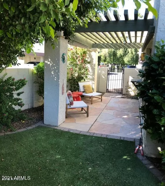 MLS: 6302457 Condo For Sale