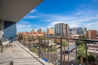 Photo #2: 6302621 Listing