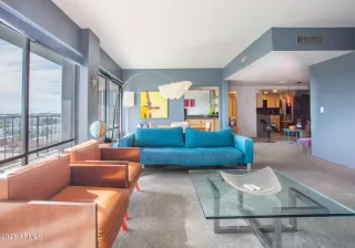 Photo #5: 6302621 Listing