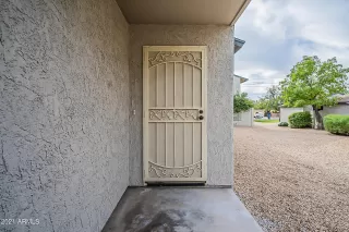 Photo #5: 6302677 Listing