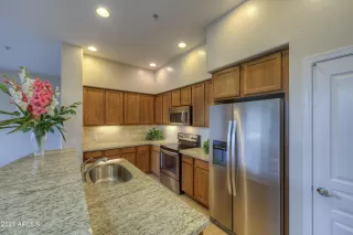 Photo #6: 6302688 Listing