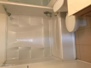 Photo #4: 6302745 Listing