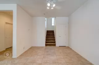 Photo #4: 6302839 Listing