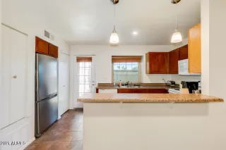 Photo #4: 6302964 Listing 