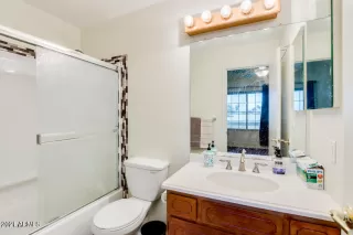 Photo #6: 6302964 Listing 