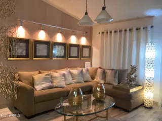 Photo #1: 6303085 Listing