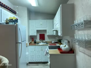 Photo #5: 6303085 Listing