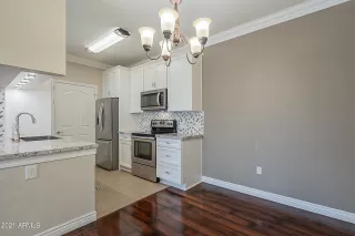 Photo #4: 6303139 Listing