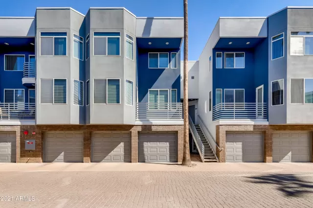 MLS: 6303182 Condo For Sale