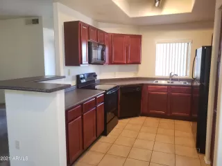 Photo #3: 6303196 Listing