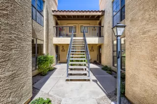 Photo #2: 6303255 Listing