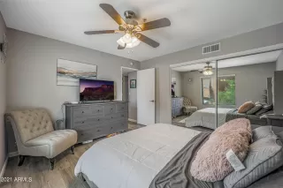 Photo #2: 6303358 Listing