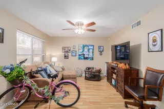 Photo #2: 6303385 Listing