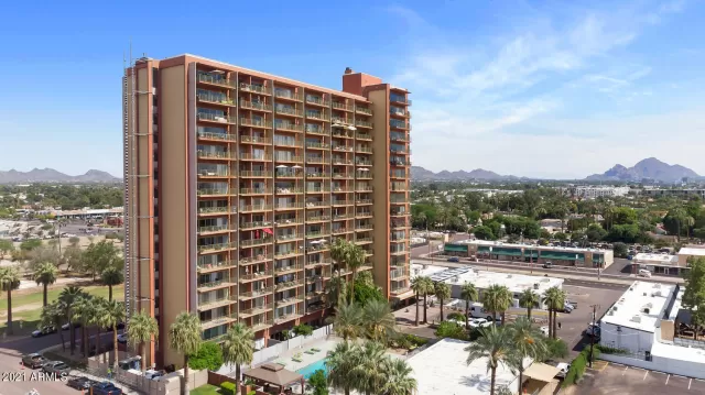 MLS: 6303596 Condo For Sale