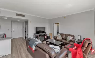 Photo #1: 6303596 Listing