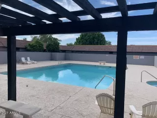 Photo #2: 6303628 Listing