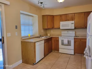 Photo #3: 6303835 Listing 