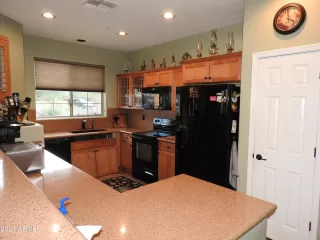 Photo #2: 6303860 Listing 