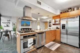 Photo #6: 6303964 Listing