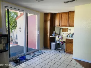 Photo #5: 6304020 Listing