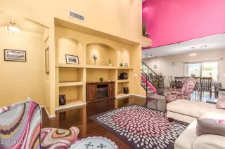 Photo #2: 6304021 Listing