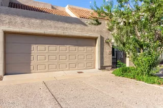 Photo #2: 6304173 Listing