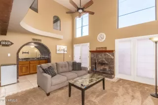 Photo #5: 6304173 Listing