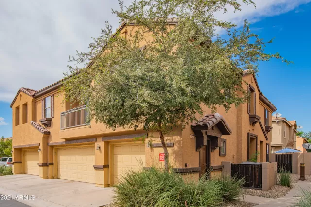 MLS: 6304196 Condo For Sale