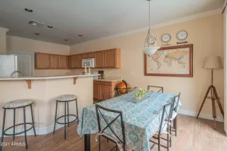 Photo #6: 6304196 Listing