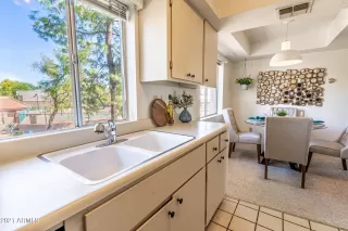 Photo #6: 6304321 Listing