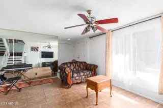 Photo #3: 6304423 Listing 