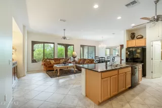 Photo #2: 6304452 Listing 