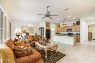 Photo #3: 6304452 Listing 