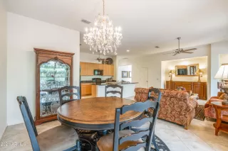 Photo #5: 6304452 Listing 