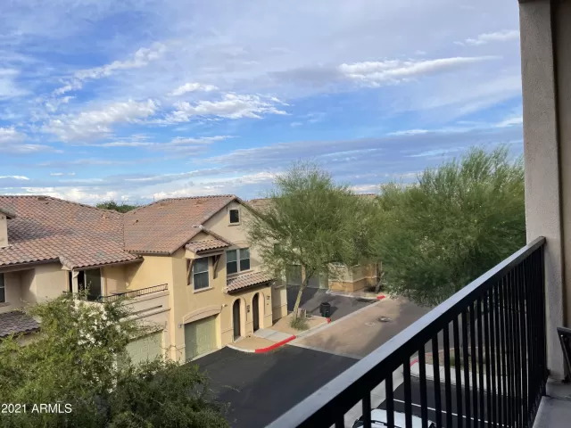 MLS: 6304515 Condo For Sale