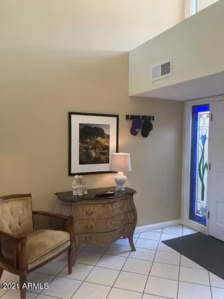 Photo #2: 6304542 Listing