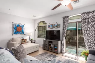 Photo #3: 6304624 Listing 