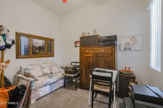 Photo #5: 6304659 Listing