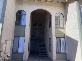 Photo #5: 6304719 Listing