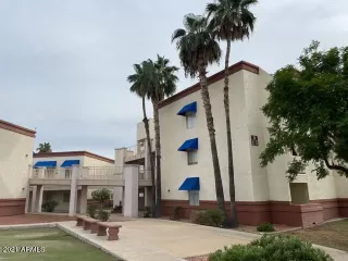 Photo #2: 6304732 Listing 