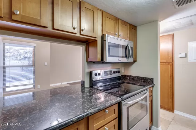 MLS: 6304808 Condo For Sale