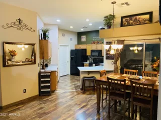 Photo #2: 6304915 Listing