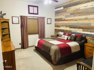 Photo #6: 6304915 Listing