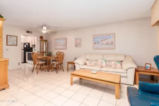 Photo #3: 6304956 Listing 