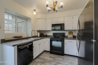 Photo #3: 6305100 Listing 