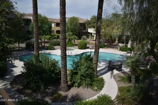 MLS: 6305124 Condo For Sale